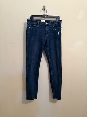 FRAME Le Garcon Jeans Size 27 Distressed Skinny Straight Blue crop Denim